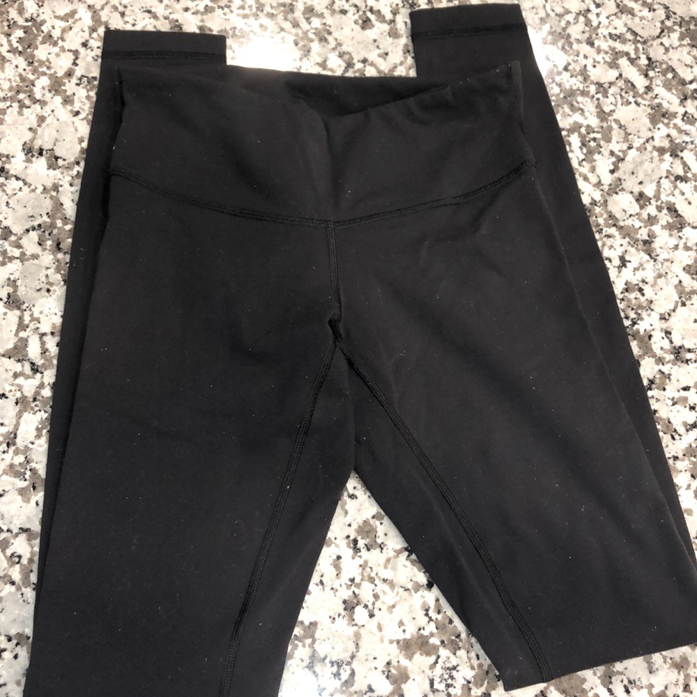 lululemon leggings (cotton material)